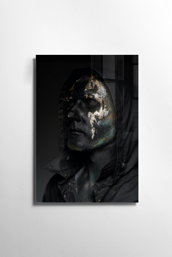 Tablou Sticla Mysterious Man 1136 Multicolor, 30 x 45 cm