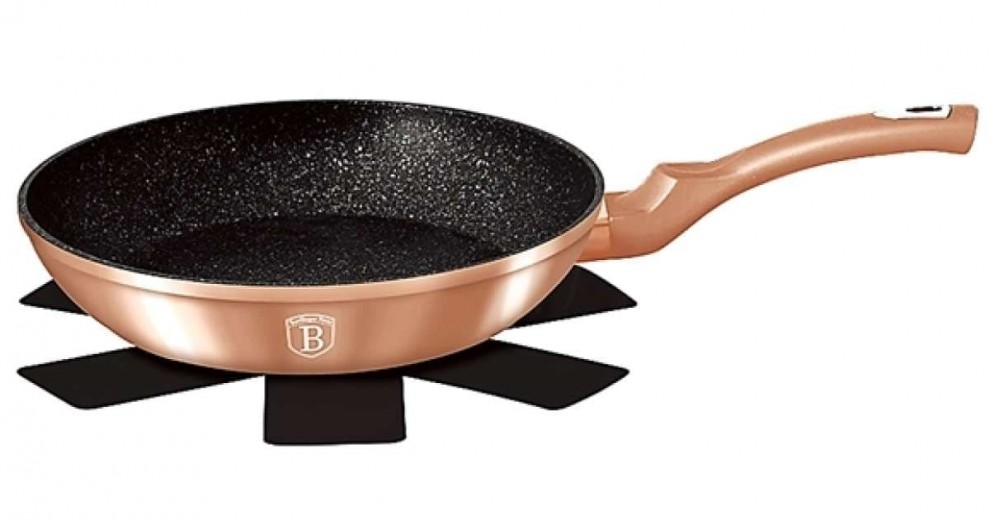 Tigaie din aluminiu cu invelis antiaderent de marmura, Ø26 cm, Metallic Line Rose Gold
