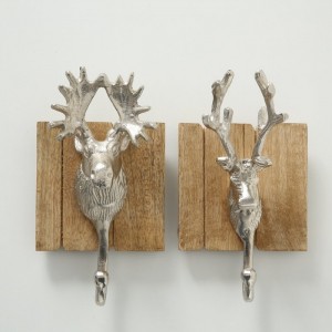 Carlig perete din metal si lemn Alfons Argintiu / Natur, Modele Asortate, l22xA13xH9 cm