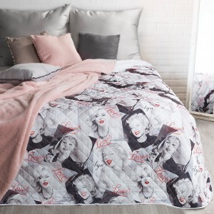 Cuvertura reversibila pat copii Merilyn Love Multicolour