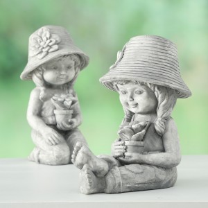 Decoratiune din plastic Paula Gri, Modele Asortate, l22xA22xH42 cm