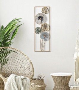 Decoratiune metalica de perete, Gloth E Multicolor, l31,2xA5,5xH90 cm