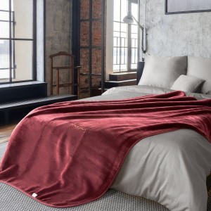 Patura Clara Pierre Cardin Bordeaux, 220 x 240 cm