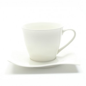 Set 4 Cesti cu farfurioare Motion Square Alb, Portelan, 230 ml