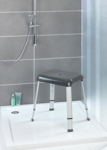 Scaun dus cu inaltime reglabila pe 5 nivele, picioare din aluminiu, Secura Premium Antracit, l50,5xA39,5xH42-52 cm