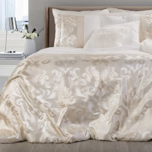 Set cuvertura si fata de perna Betty Cream, 170 x 210 cm