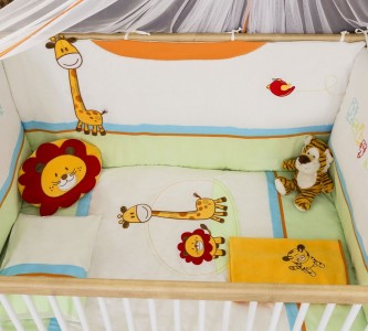 Set lenjerie pentru patut bebe 9 piese Safari Natura, 75 x 115 cm