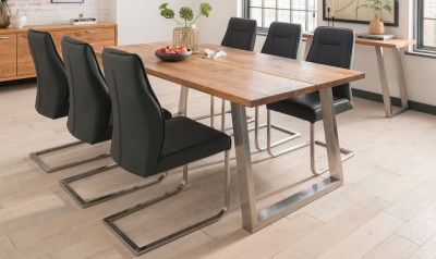 Set masa din lemn de stejar si metal Trier Oak + 6 scaune tapitate cu piele ecologica, cu picioare metalice Luciana Charcoal, L210xl100xH75 cm