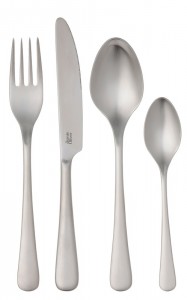 Set tacamuri, Finisaj Mat, Essential, Jamie Oliver, 16 piese