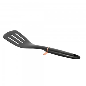 Spatula cu fante, Black Rose