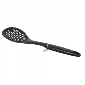 Spumiera, Black Rose