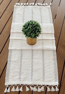 Traversa masa din bumbac Modif Dantel Nude, 35 x 145 cm